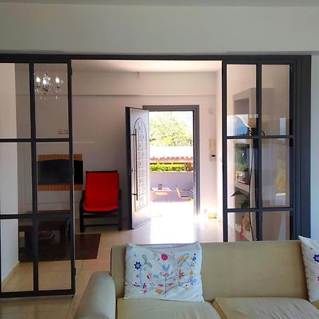 Villa View Διαμερισμα à Loukissia Extérieur photo